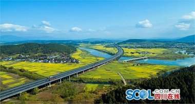 通过公开招标方小蝌蚪视频黄污式选择项目投资人