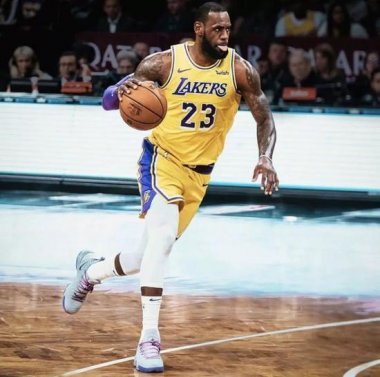 其实我还挺享受老小蝌蚪视频成年APP詹用这种状态去打球的