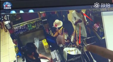 嫌疑人对多次扫描付小蝌蚪视频成年APP款盗窃的事实也供认不讳